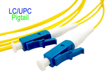 LC au DB optique à plusieurs modes de fonctionnement de PLC G657A2 0,2 de PVC OM3 de câble de correction de fibre de duplex de LC