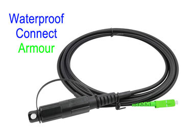 Armure optique IP68 SC/APC 5,0/3,0 de la corde de correction de fibre noire LSZH G657A2 Corning
