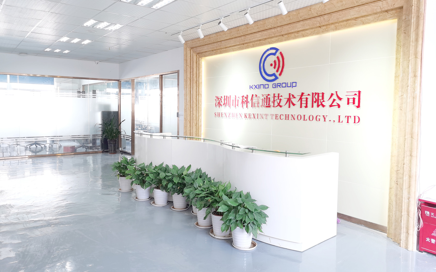 LA CHINE COMELINK CO.,LTD