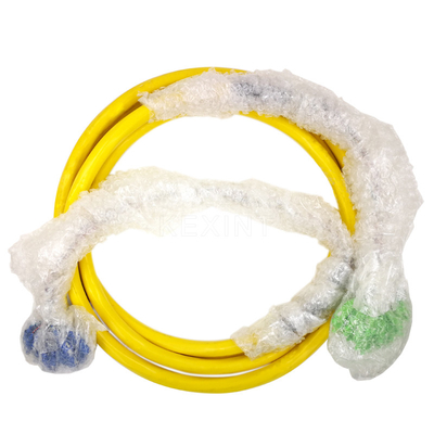 FTTH 64 creuse Unitube la correction que jaune de fibre câble avec le connecteur différent