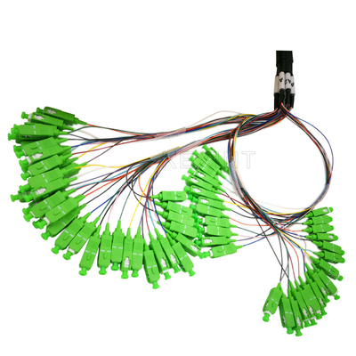 FTTH 64 creuse Unitube la correction que jaune de fibre câble avec le connecteur différent
